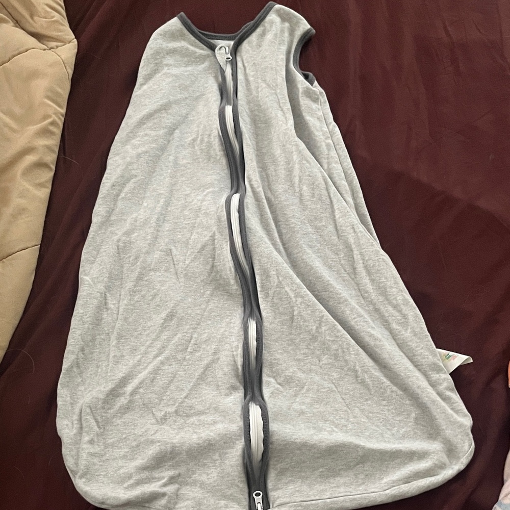 Gray Sleeveless Zip-Up Sleep Sack